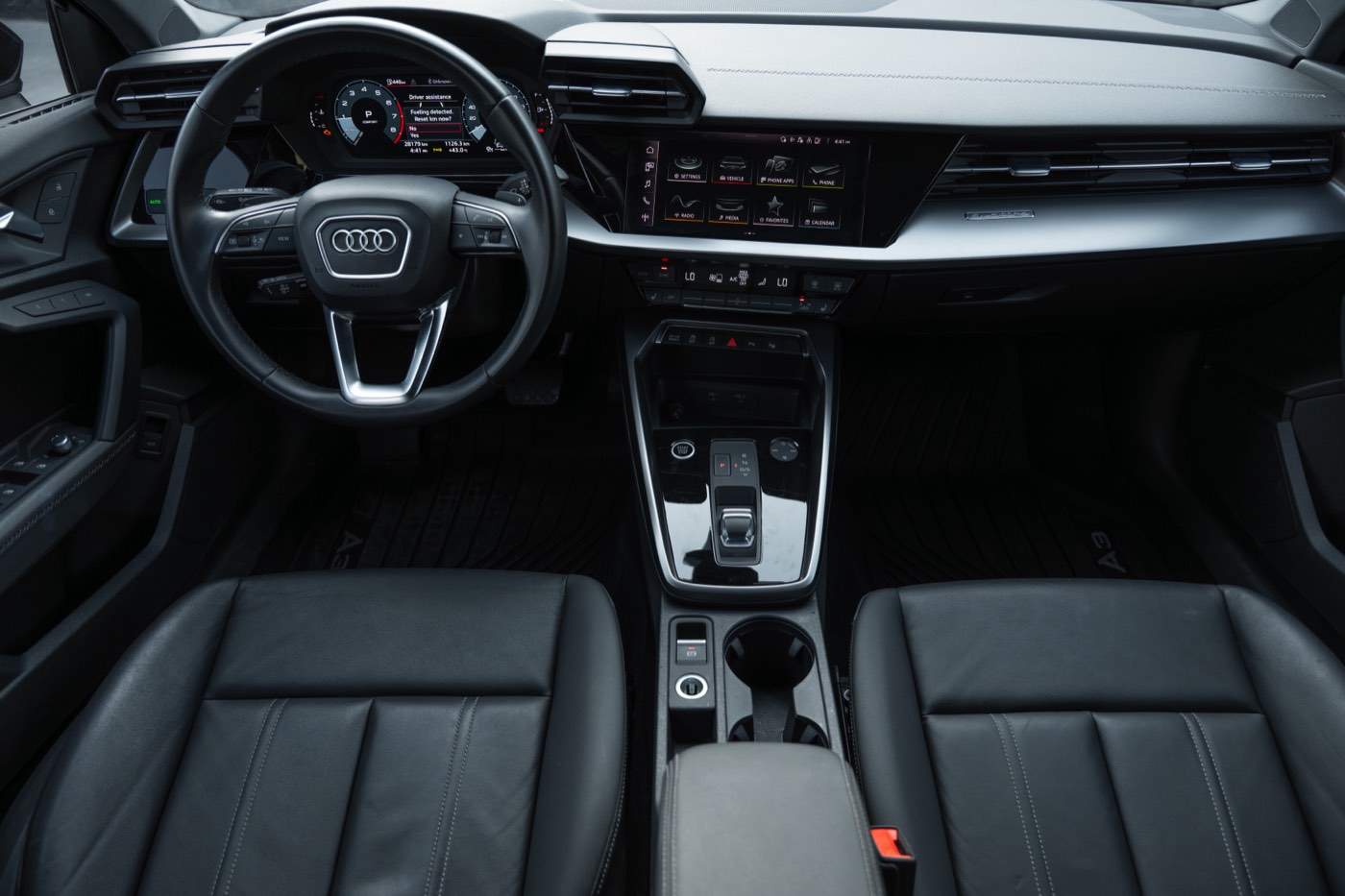 Audi A3 en location à Dubaï