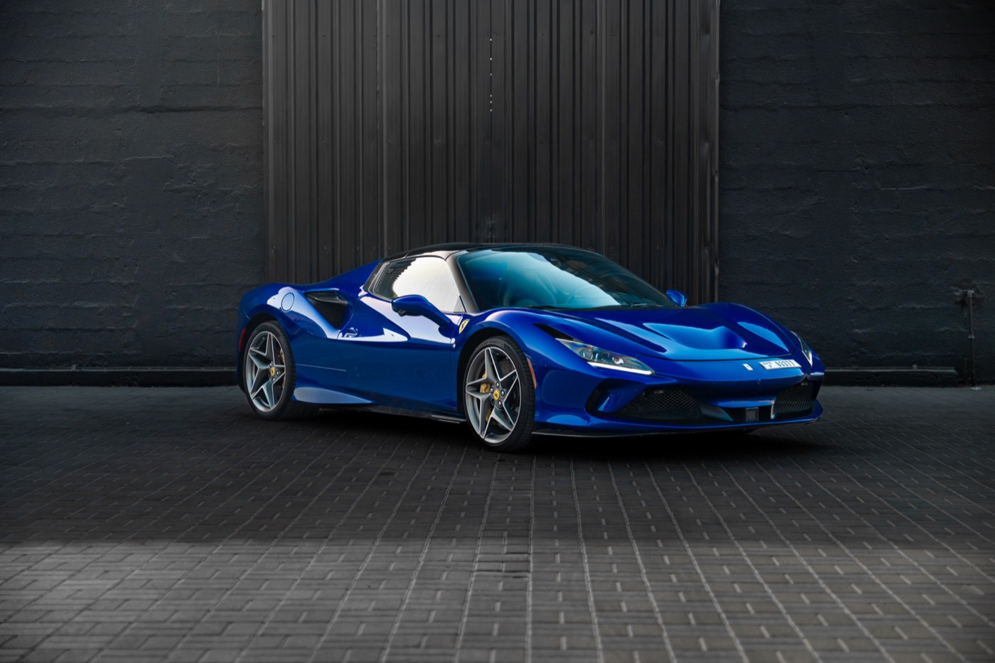 Ferrari F8 en location à Dubaï